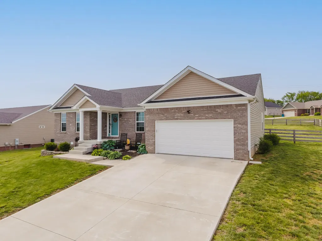 128 Max Cavnes Road Danville KY 40422