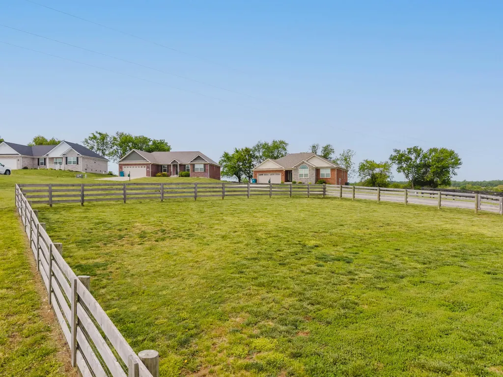 128 Max Cavnes Road Danville KY 40422