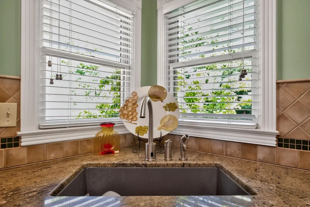 4848 Pleasant Grove Road Lexington KY 40515