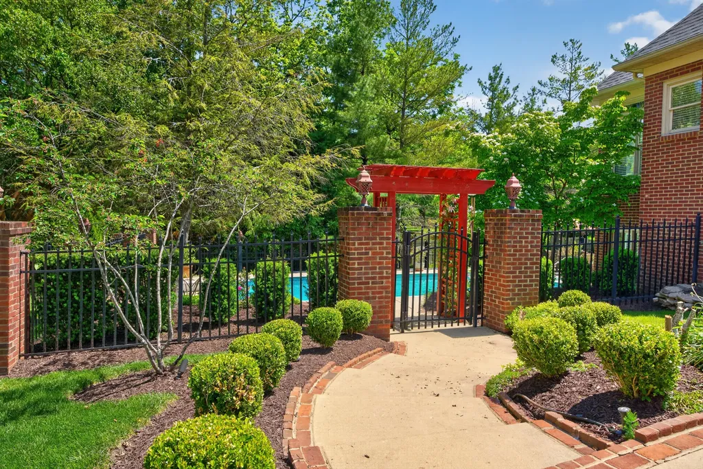 4848 Pleasant Grove Road Lexington KY 40515
