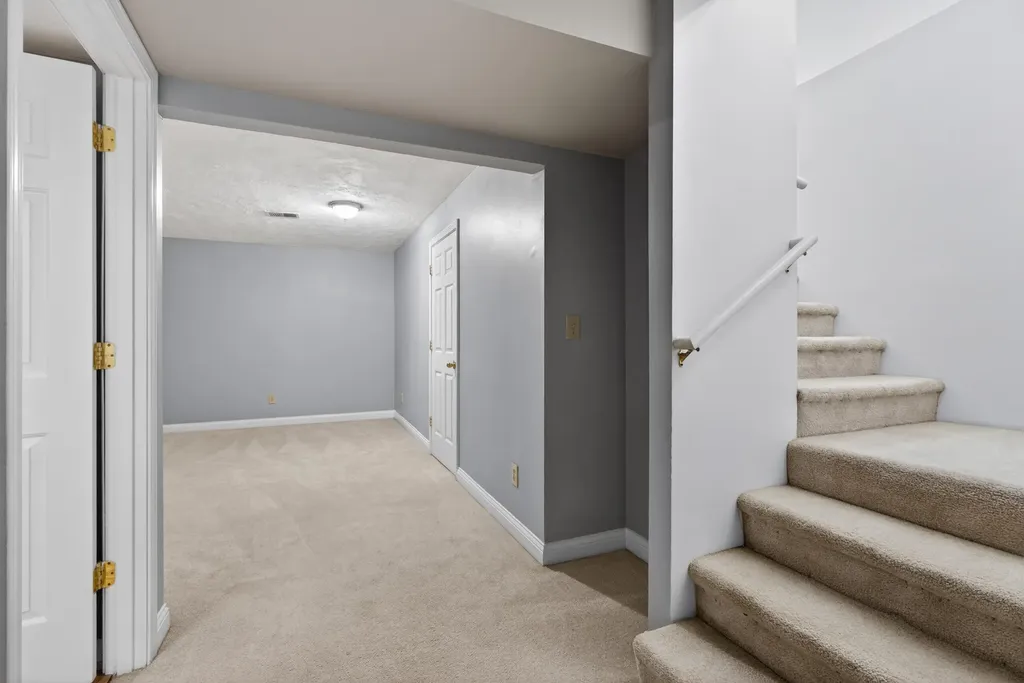 2181 Palomar Trace Drive Lexington KY 40513