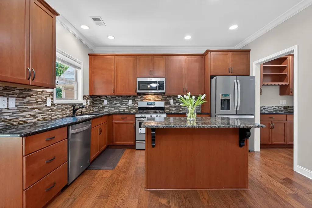 1072 Kavenaugh Lane Lexington KY 40509