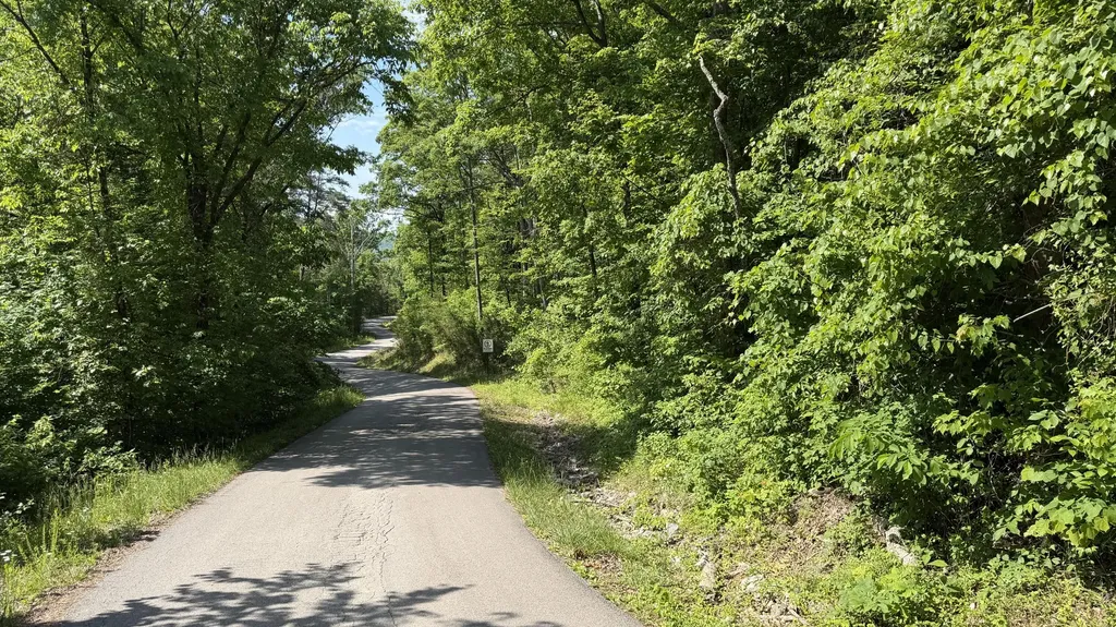 1005 Garland Road Burnside KY 42519