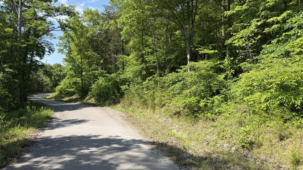 1005 Garland Road Burnside KY 42519