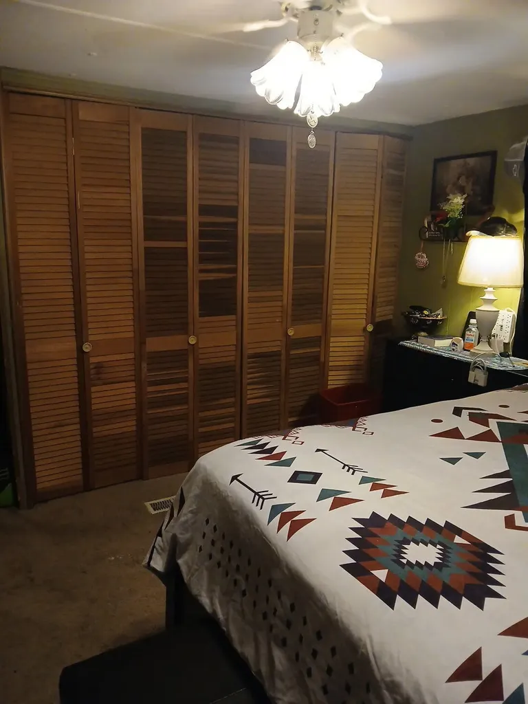 40 Lawson Street Williamsburg KY 40769