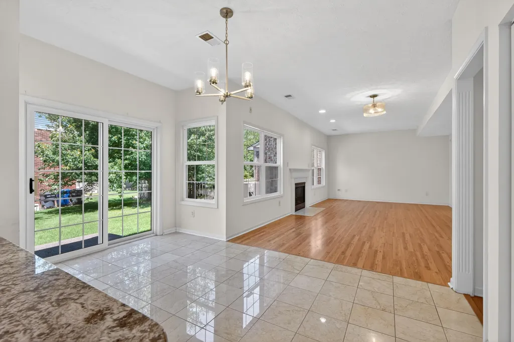 2097 Allegheny Way Lexington KY 40513