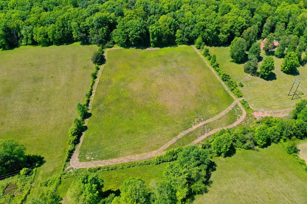 6330 W Laurel Road London KY 40741
