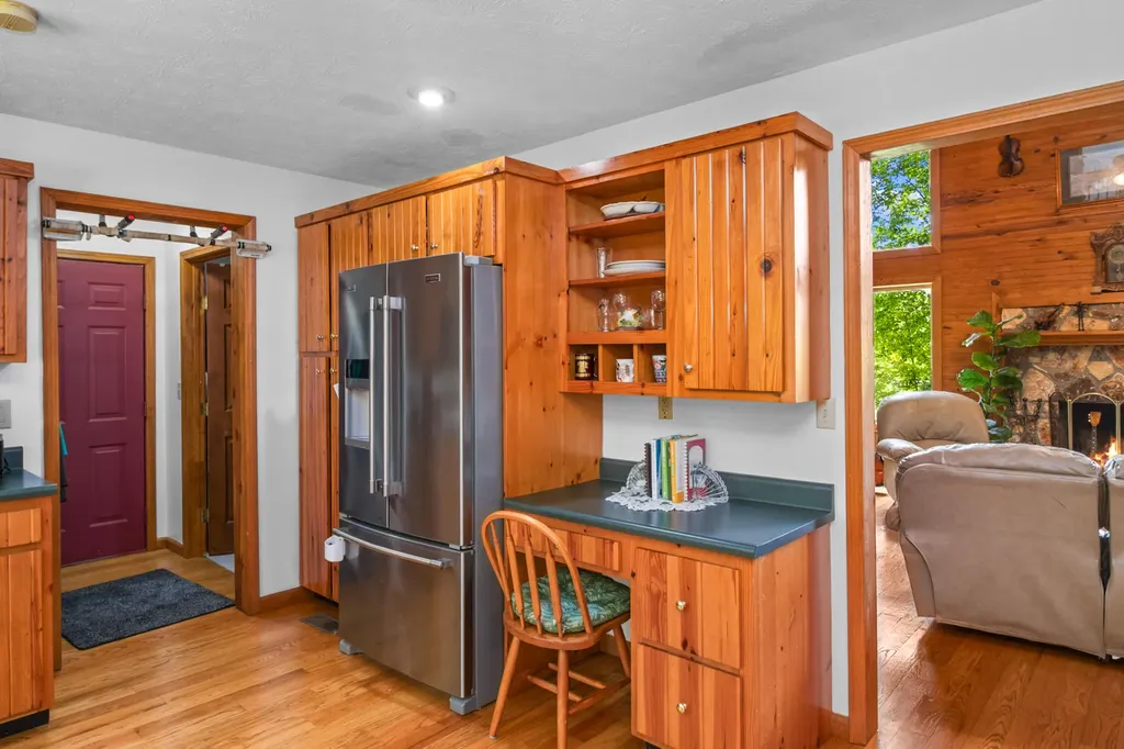 6330 W Laurel Road London KY 40741