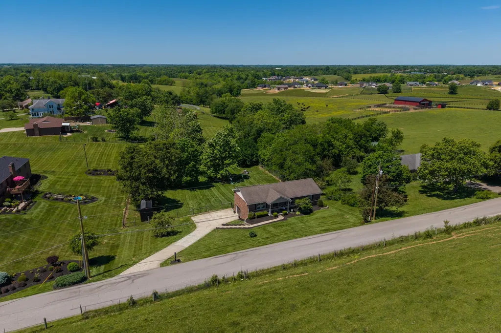 104 Crutcher Pike Richmond KY 40475