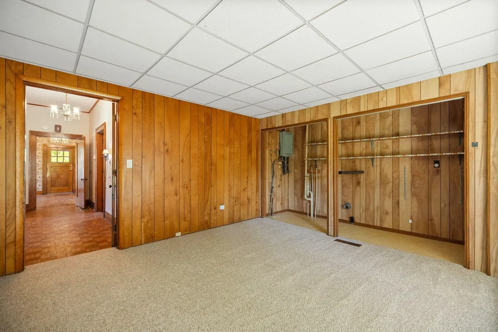 285 W Main Street Mt Vernon KY 40456