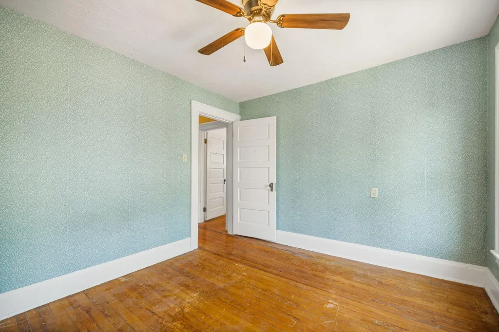 285 W Main Street Mt Vernon KY 40456