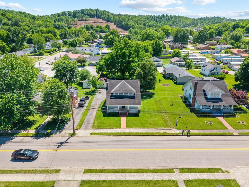 285 W Main Street Mt Vernon KY 40456