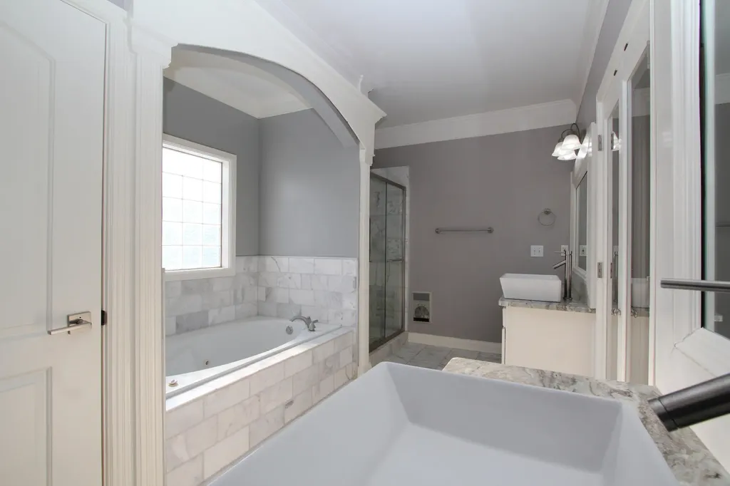 2465 Astarita Way Lexington KY 40509