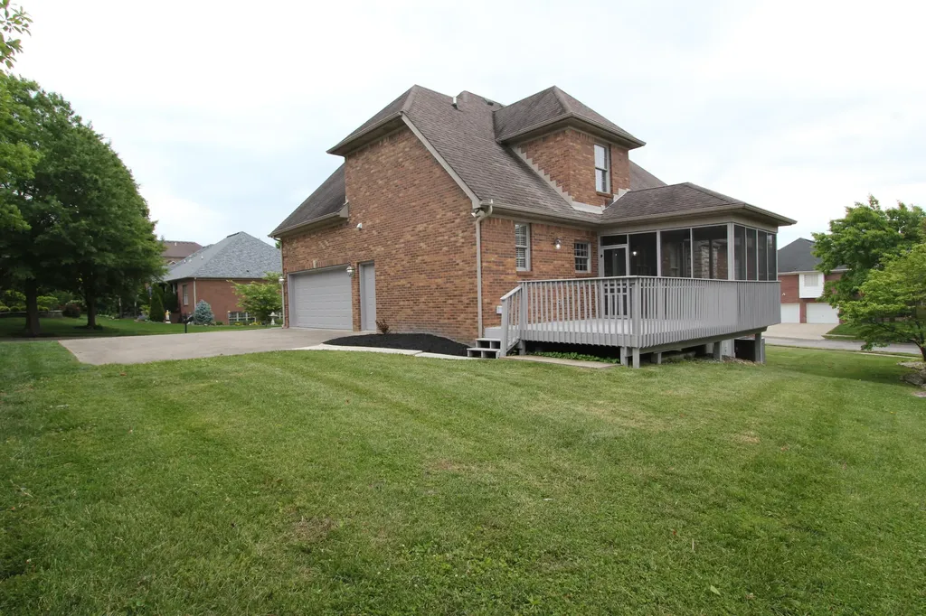 2465 Astarita Way Lexington KY 40509