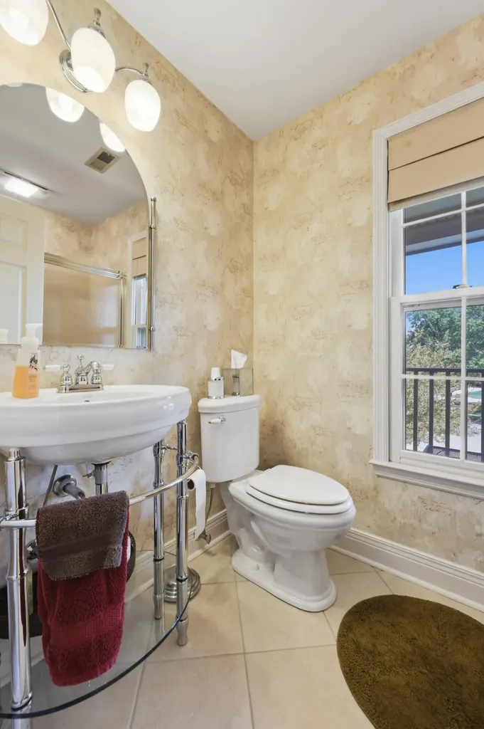 1121 Andover Forest Drive Lexington KY 40509