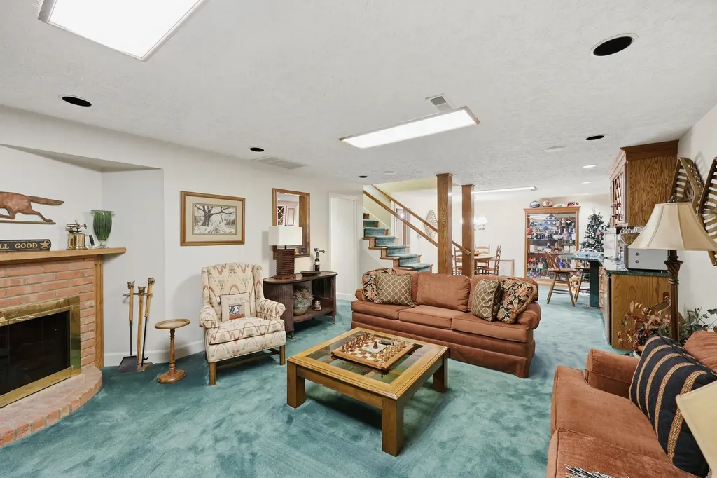 1121 Andover Forest Drive Lexington KY 40509