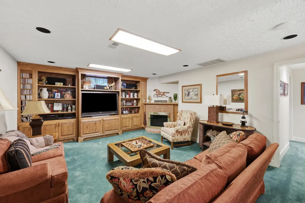 1121 Andover Forest Drive Lexington KY 40509