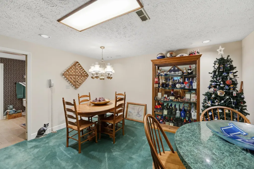 1121 Andover Forest Drive Lexington KY 40509