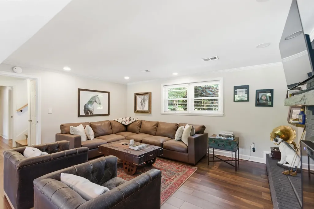 2938 Montavesta Road Lexington KY 40502