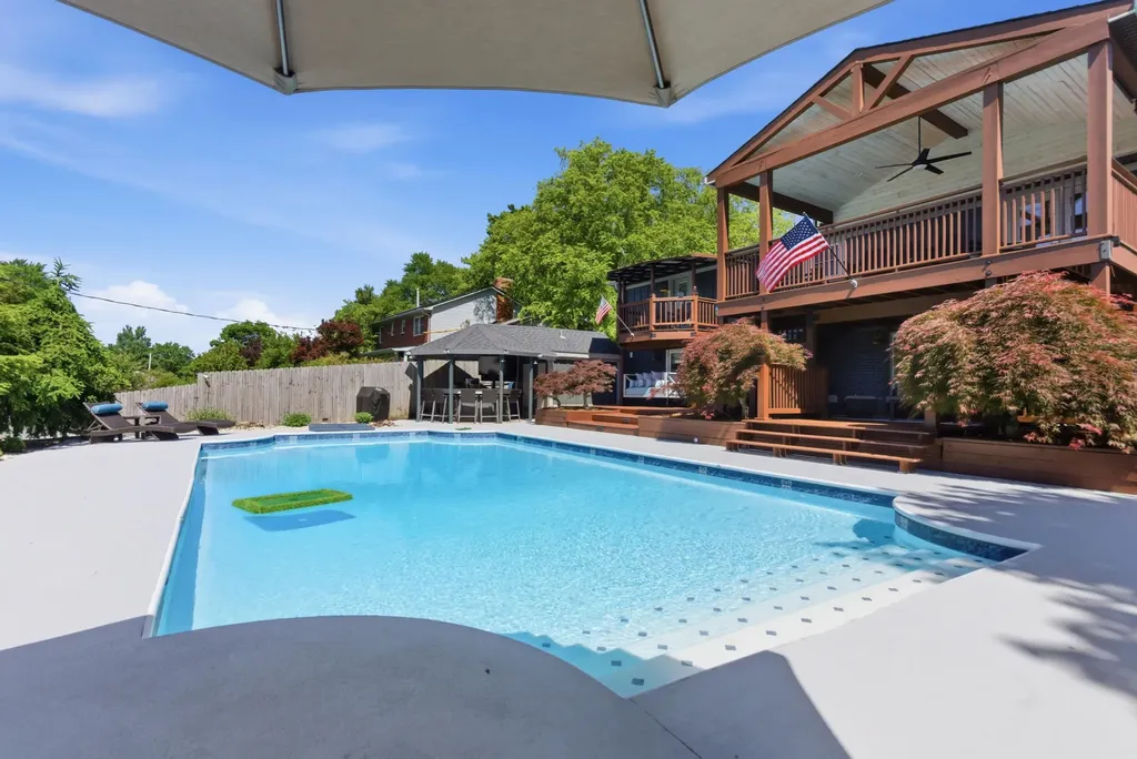 2938 Montavesta Road Lexington KY 40502