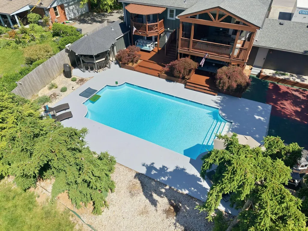 2938 Montavesta Road Lexington KY 40502