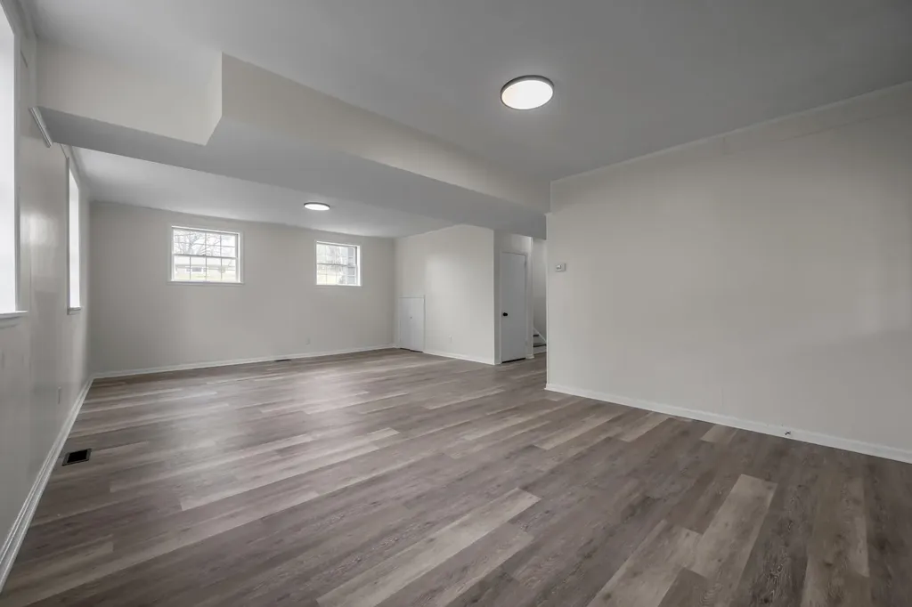 1521 Pine Meadow Road Lexington KY 40504