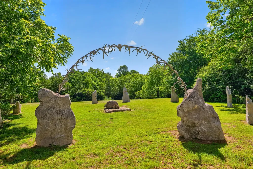 4351 Lexington Road Harrodsburg KY 40330
