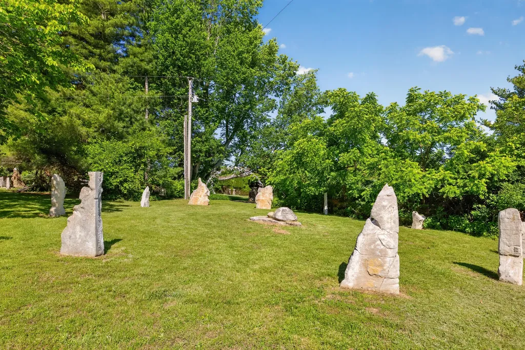 4351 Lexington Road Harrodsburg KY 40330
