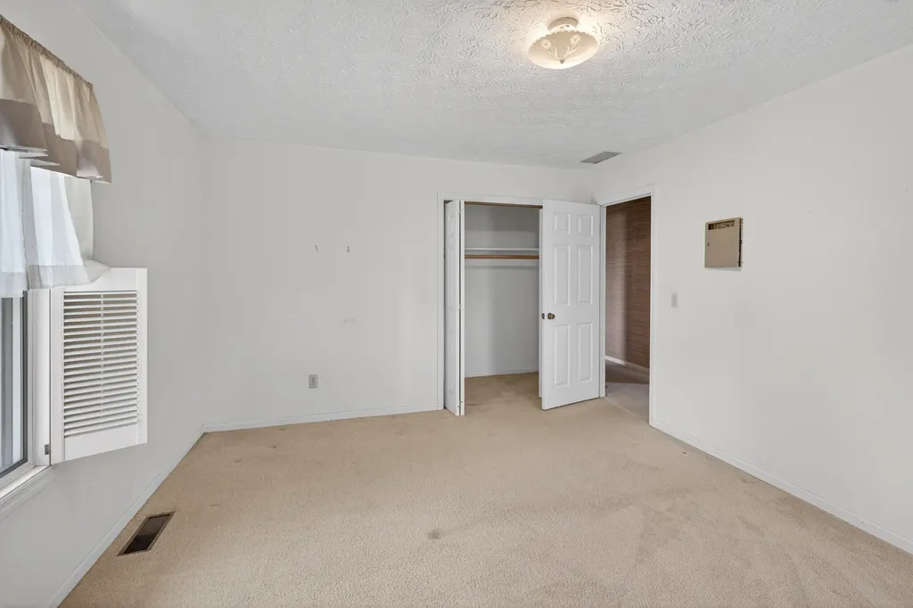 4351 Lexington Road Harrodsburg KY 40330