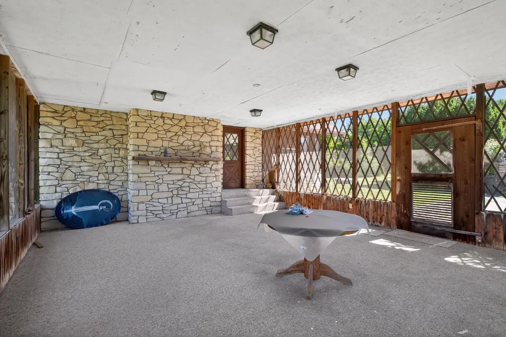 4351 Lexington Road Harrodsburg KY 40330