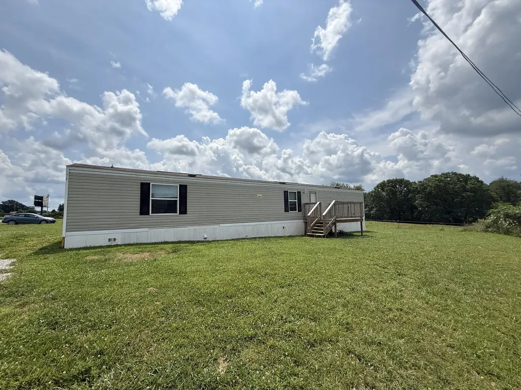 308 Taylor Bridge Road London KY 40744