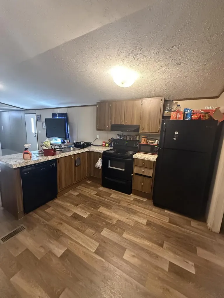 308 Taylor Bridge Road London KY 40744