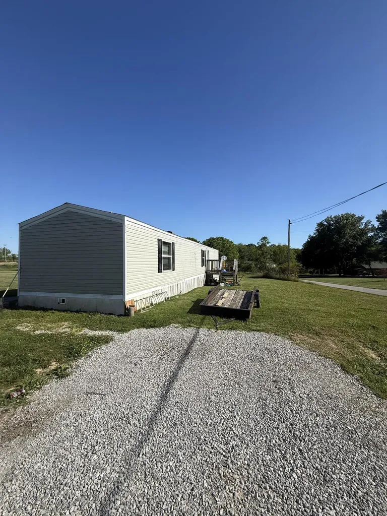 308 Taylor Bridge Road London KY 40744