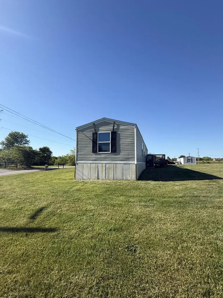 308 Taylor Bridge Road London KY 40744