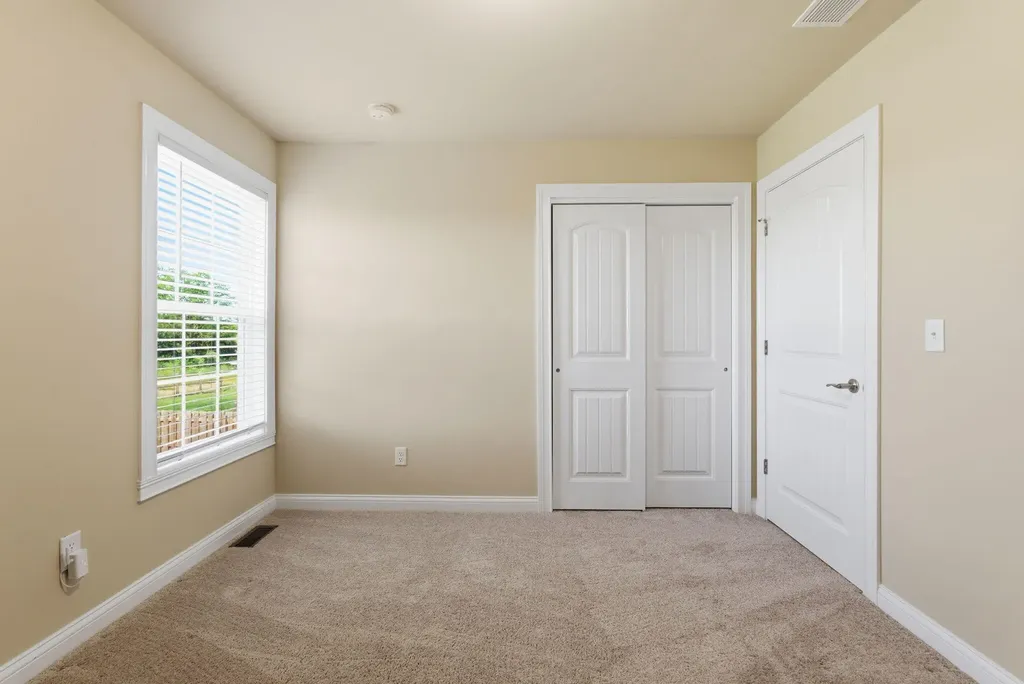 2727 Kearney Creek Lane Lexington KY 40511