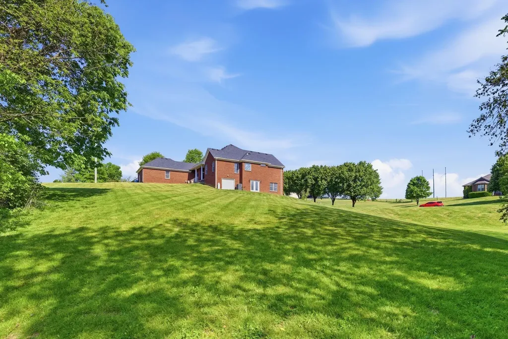 302 Apricot Court Richmond KY 40475