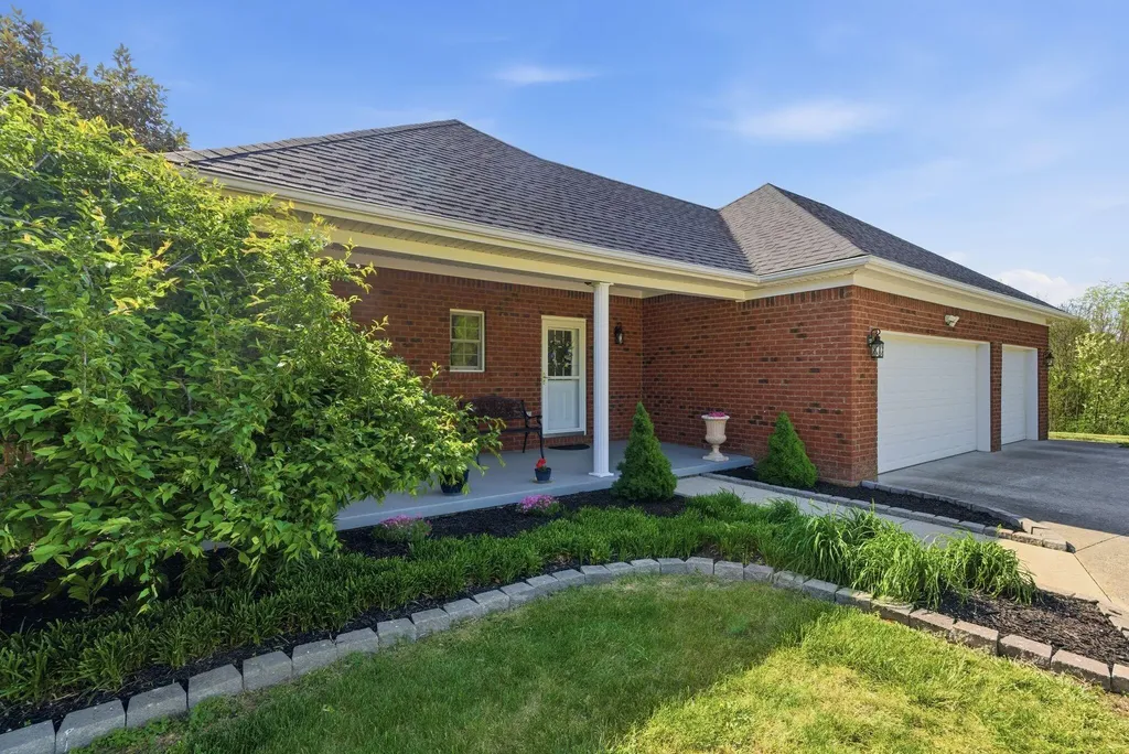 302 Apricot Court Richmond KY 40475