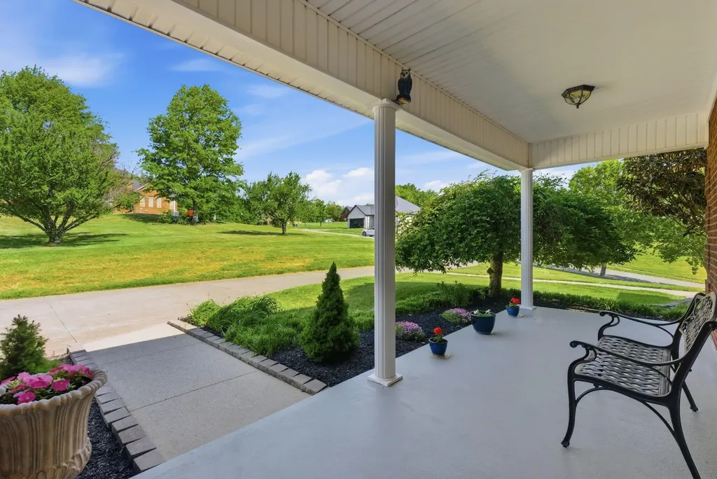 302 Apricot Court Richmond KY 40475