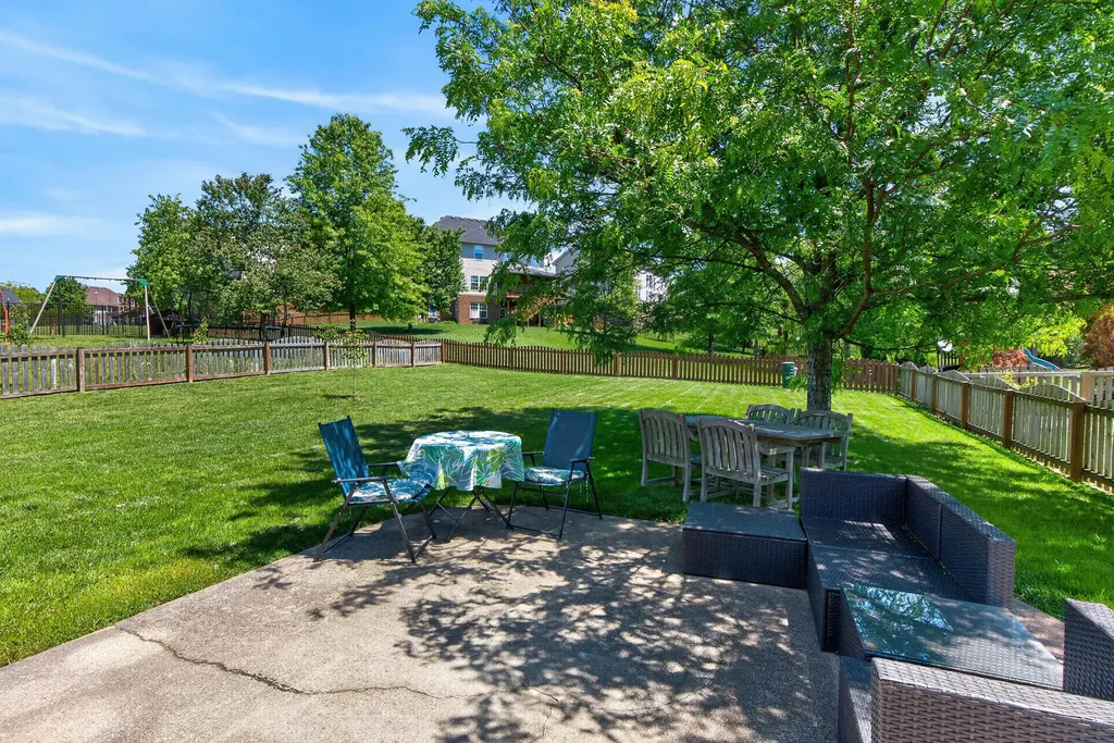 4625 Windstar Way Lexington KY 40515