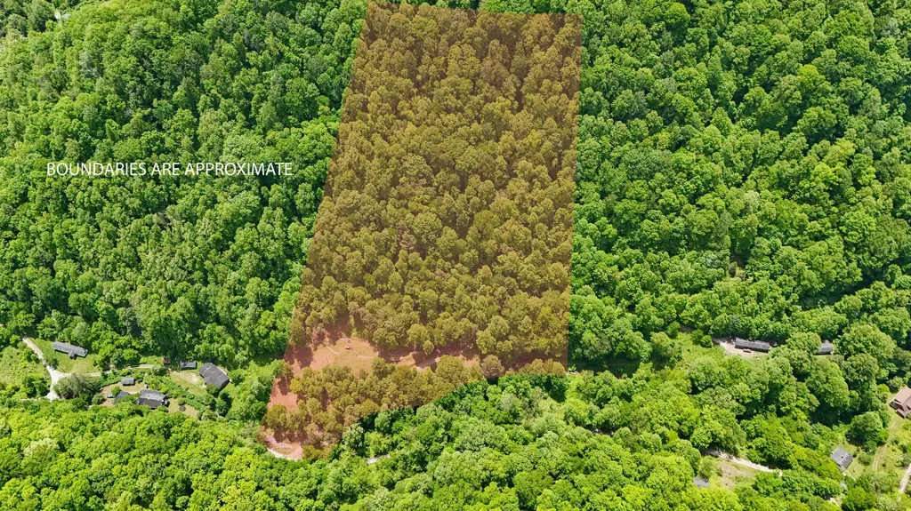 237 Sams Branch Road Warbranch KY 40874