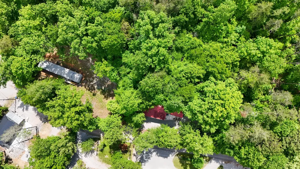 432 N Lake Drive Burnside KY 42519