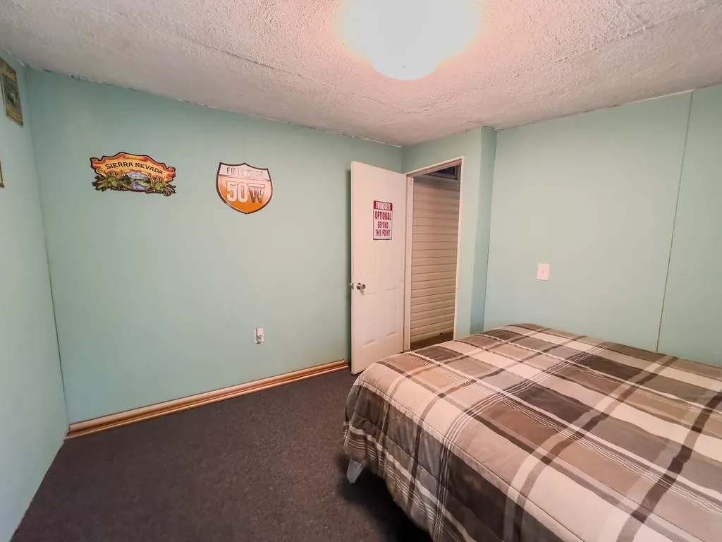 432 N Lake Drive Burnside KY 42519