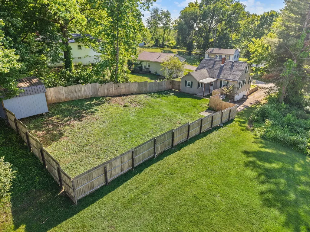 203 Beck Street Somerset KY 42501
