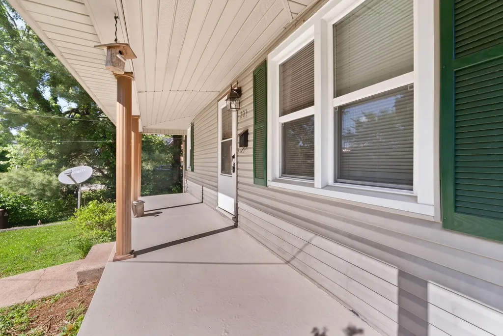 203 Beck Street Somerset KY 42501