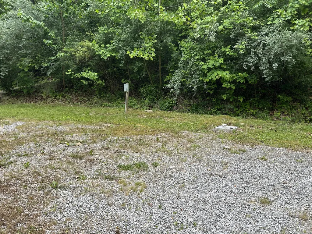 00 Sand Hill Road Manchester KY 40962