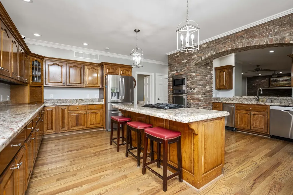 1788 Bahama Road Lexington KY 40509