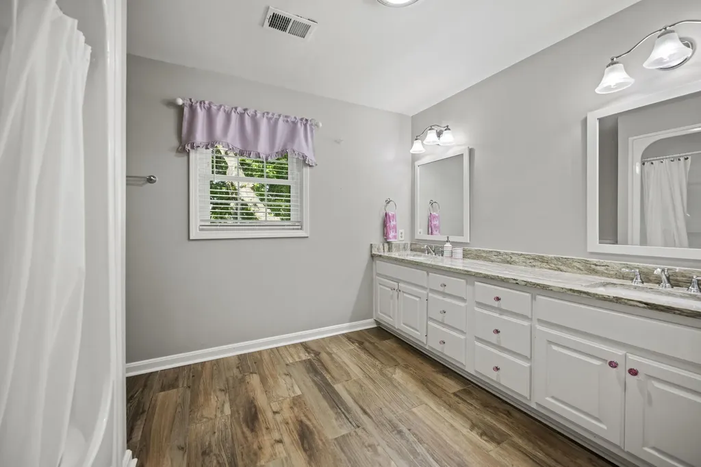 1788 Bahama Road Lexington KY 40509