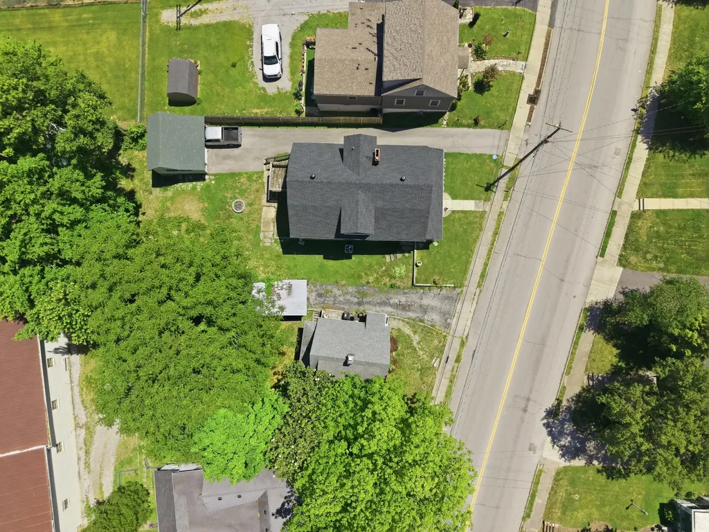 305 Richmond Street Lancaster KY 40444