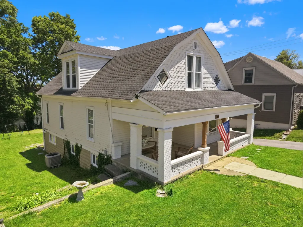 305 Richmond Street Lancaster KY 40444