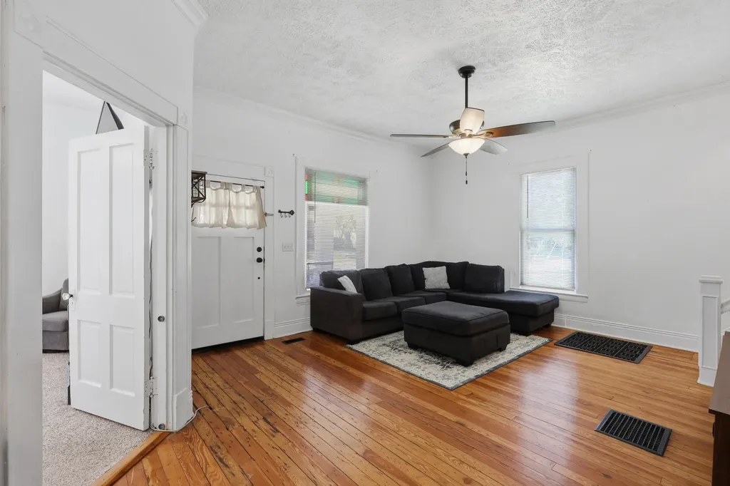 305 Richmond Street Lancaster KY 40444